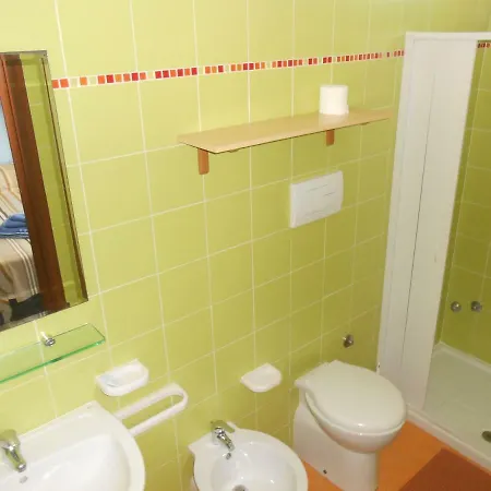 Ro.ma. Bed & Breakfast 3*